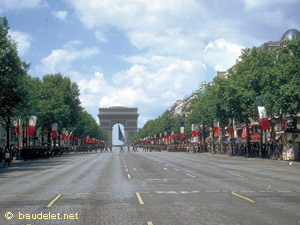 Champs-Elysées