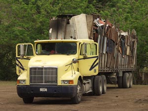 Camion &agrave; la fronti&egrave;re du Honduras